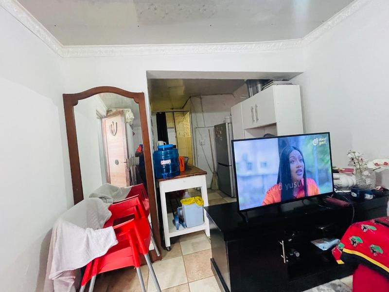7 Bedroom Property for Sale in Orange Grove Eastern Cape